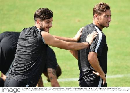 Kostantinos Manolas, Francesco Totti Football Champions League 2015 2016 AS Roma training andreaxstaccioli