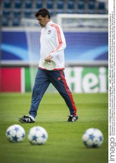 - GENT, BELGIUM: Lyon s head coach Hubert Fournier pictured during a training of Olympique Lyon, in Ghelamco Arena stadium in Gent, Tuesday 15 September 2015. Tomorrow French Olympique Lyon will play the first game in the group stage of the Uefa Champions League competition against Belgian first league soccer team KAA Gent. JASPERxJACOBS x04700482x