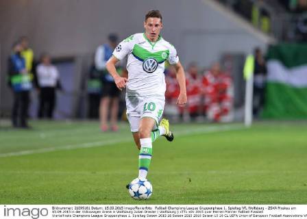 Fußball Champions League Gruppenphase 1. Spieltag VfL Wolfsburg - ZSKA Moskau am 15.09.2015 in der Volkswagen Arena in Wolfsburg Julian Draxler ( Wolfsburg ) xTTx