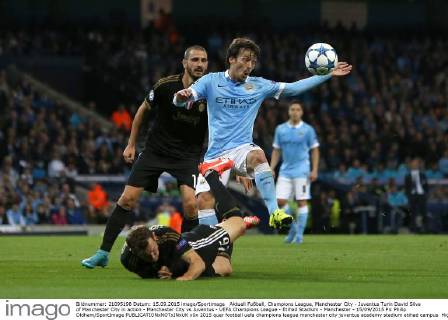 Aktuell Fußball, Champions League, Manchester City - Juventus Turin David Silva of Manchester City in action - Manchester City vs Juventus - UEFA Champions League - Etihad Stadium - Manchester - 15 09 2015 Pic Philip Oldham SportImage EDITORIAL USE ONLY. No use with unauthorised audio, video, data, fixture lists, club league logos or live services. Online in-match use limited to 120 images, no video emulation. No use in betting, games or single club league player publications.