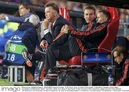 (L-R) coach Louis van Gaal of Manchester United ManU assistant trainer Albert Stuivenberg of Manchester United , assistant trainer Ryan Giggs of Manchester United during the UEFA Champions League group B match between PSV Eindhoven and Manchester United on September 15, 2015 at the Philips stadium in Eindhoven, The Netherlands. PSV Eindhoven v Manchester United UEFA Champions League 2015 2016 xVIxxIVx 4331177