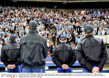 supporters de Malmö FOOTBALL : Paris St Germain vs Malmö FF - UEFA Champions League 2015 2016 - 15 09 2015 JBAutissier Panoramic 