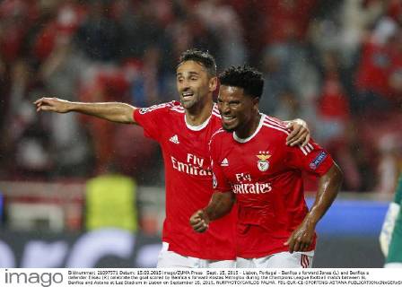 Sept. 15, 2015 - Lisbon, Portugal - Benfica s forward Jonas (L) and Benfica s defender Eliseu (R) celebrate the goal scored by Benfica s forward Kostas Mitroglou during the Champions League football match between SL Benfica and Astana at Luz Stadium in Lisbon on September 15, 2015. NURPHOTO CARLOS PALMA. FBL-EUR-C1-SPORTING-ASTANA  - ZUMAn230