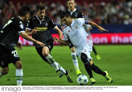 Champions League 2015 2016 match played between FC Sevilla and Borussia Mönchengladbach. In this picture, Reyes. xKIKOxHURTADOx 