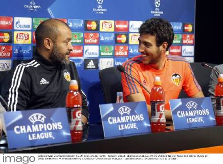 Aktuell Fußball, Champions League, PK FC Valencia trainer Nuno and player Parejo at press conference PK Pressekonferenz xJOSExANTONIOxSANZx 