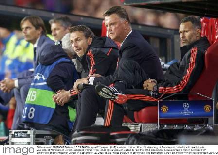 (L-R) assistant trainer Albert Stuivenberg of Manchester United ManU coach Louis van Gaal of Manchester United, assistant trainer Ryan Giggs of Manchester United during the UEFA Champions League group B match between PSV Eindhoven and Manchester United on September 15, 2015 at the Philips stadium in Eindhoven, The Netherlands. PSV Eindhoven v Manchester United UEFA Champions League 2015 2016 xVIxxIVx 4331909
