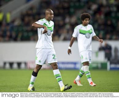 NALDO und DANTE (vl beideVfL) Fussball international: UEFA Championsleague Saison 2015 2016, 1.Gruppenspiel: VfL Wolfsburg - ZSKA Moskau in Wolfsburg, Deutschland am 15.09.2015,
