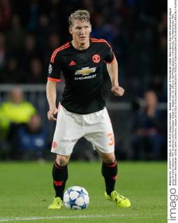 Bastian Schweinsteiger of Manchester United ManU during the UEFA Champions League group B match between PSV Eindhoven and Manchester United on September 15, 2015 at the Philips stadium in Eindhoven, The Netherlands. PSV Eindhoven v Manchester United UEFA Champions League 2015 2016 xVIxLaurensxLindhoutxIVx 4334306