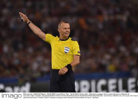 16.09.2015. Rome, Italy. Champions League. Roma versus Barcelona. Referee for the match Bjorn Kuipers xGiuseppexMaffiax  ActionPlus11660845