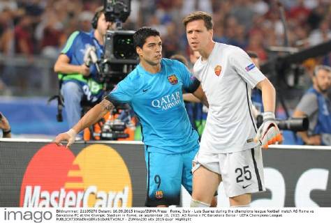 Rome, Italy - Luis Suarez during the champions league football match AS Roma vs Barcelona FC at the Olympic Stadium in Rome, on september 16, 2015. AS Roma v FC Barcelona Barca - UEFA Champions League  - ZUMAn230