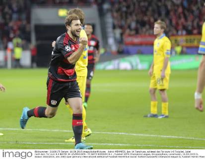 Admir MEHMEDI, Lev 14 Torschuss, schiesst das Tor zum 1-0 Torjubel, Jubel nach dem Tor zum 1-0 BAYER 04 LEVERKUSEN - FC BATE BORISOV 4-1 , Fussball UEFA Champions League, Gruppenphase, Leverkusen, 16.09.2015 CL Saison 2015 2016,