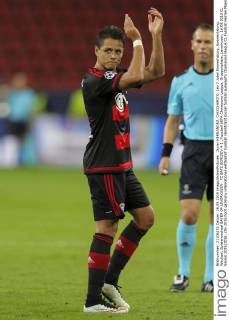 Javier HERNANDEZ, CHICCHARITO, Lev 7 Jubel Einwechslung, Auswechslung, Wechsel, Spielerwechsel BAYER 04 LEVERKUSEN - FC BATE BORISOV 4-1 , Fussball UEFA Champions League, Gruppenphase, Leverkusen, 16.09.2015 CL Saison 2015 2016,