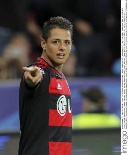 Javier HERNANDEZ, CHICCHARITO, Lev 7 Torjubel, Jubel nach dem Tor zum 4-1 Jubel, Freude, Emotionen, Feiern, Lachen, jubelt, freuen, reisst die Arme hoch, ballt die Faust BAYER 04 LEVERKUSEN - FC BATE BORISOV 4-1 , Fussball UEFA Champions League, Gruppenphase, Leverkusen, 16.09.2015 CL Saison 2015 2016,