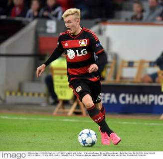 Championsleague: Bayer 04 Leverkusen - Bate Baryssau 16.09.2015. Julian Brandt (LEV) in Aktion. HM