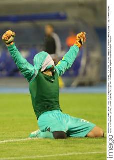 Zagreb, 16.9.2015., Stadion Maksimir, Champions League, group F, GNK Dinamo Zagreb (blue) 2:1 Arsenal FC (white) Eduardo (GK-34)