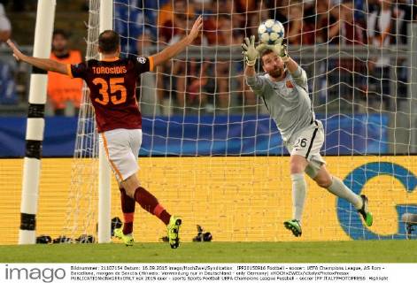 IPP20150916 Football - soccer: UEFA Champions League, AS Rom - Barcellona, morgan de Sanctis (Hinweis: Verwendung nur in Deutschland - only Germany) xHOCHxZWEIx xItalyxPhotoxPressx 