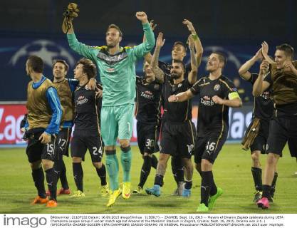 (150917) -- ZAGREB, Sept. 16, 2015 -- Players of Dinamo Zagreb celebrate during UEFA Champions League Group F soccer match against Arsenal at the Maksimir Stadium in Zagreb, Croatia, Sept. 16, 2015. Dinamo won 2-1. ) (SP)CROATIA-ZAGREB-SOCCER-UEFA CHAMPIONS LEAGUE-DINAMO VS ARSENAL MisoxLisanin 
