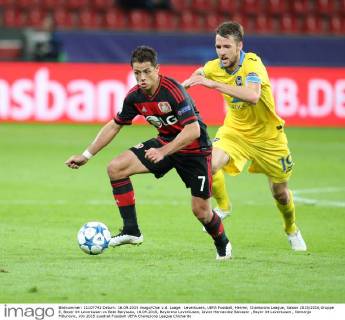 Leverkusen, UEFA Fussball, Herren, Champions League, Saison 2015 2016,Gruppe E, Bayer 04 Leverkusen vs Bate Baryssau, 16.09.2015, BayArena Leverkusen, Javier Hernandez Balcazar , Bayer 04 Leverkusen , Nemanja MIlunovic,