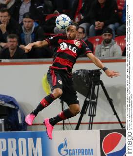 Leverkusen, UEFA Fussball, Herren, Champions League, Saison 2015 2016,Gruppe E, Bayer 04 Leverkusen vs Bate Baryssau, 16.09.2015, BayArena Leverkusen, Karim Bellarabi, Bayer 04 Leverkusen , Aktion, Einzelbild