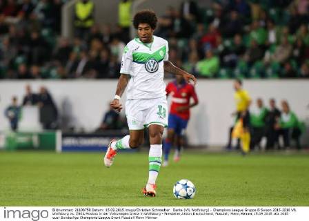 Dante (VfL Wolfsburg) - Champions League Gruppe B Saison 2015-2016 VfL Wolfsburg vs. ZSKA Moskau in der Volkswagen Arena in Wolfsburg - Freisteller,Aktion,Deutschland, Fussball, Mann,Männer,15.09.2015