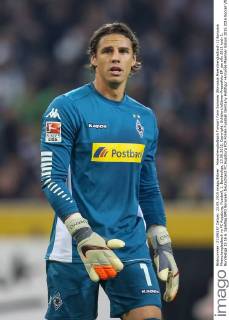 Moenchengladbach Torwart Yann Sommer (Borussia Moenchengladbach 1) Borussia Moenchengladbach vs FC Augsburg, Fussball, 1. Bundesliga, 23.09.2015, Copyright: Schülerx xEibner-Pressefoto EP_jse
