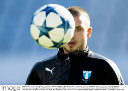 Aktuell Fußball, Champions League, Malmö FF Training , 150929 Malmös Vladimir Rodic under en träning before UEFA Champions League 2015 2016 match between Malmö FF and Real Madrid.  Copyright: PETTERxARVIDSON BB150929PA024