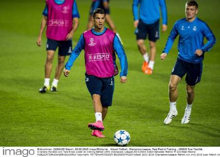 Aktuell Fußball, Champions League, Real Madrid Training , 150929 Real Madrids Cristiano Ronaldo och Toni Kroos under en träning before UEFA Champions League 2015 2016 match between Malmö FF and Real Madrid.  Copyright: PETTERxARVIDSON BB150929PA153