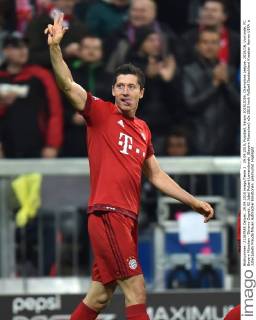 29.09.2015, Fussball, Saison 2015 2016, Champions League, 2015 16, Vorrunde, FC Bayern München - Dinamo Zagreb, 02 Jubel Robert Lewandowski (Bayern Muenchen)