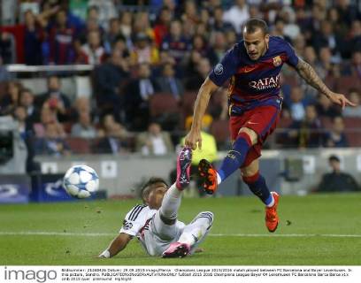 Champions League 2015 2016 match played between FC Barcelona and Bayer Leverkusen. In this picture, Sandro. 