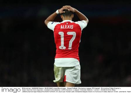 Aktuell Fußball, Champions League, FC Arsenal - Olympiakos Piräus Arsenal s Alexis Sanchez looks dejected - Arsenal vs Olympiacos - UEFA Champion s League - Emirates Stadium - London - 29 09 2015 Pic Philip Oldham SportImage EDITORIAL USE ONLY. No use with unauthorised audio, video, data, fixture lists, club league logos or live services. Online in-match use limited to 120 images, no video emulation. No use in betting, games or single club league player publications.