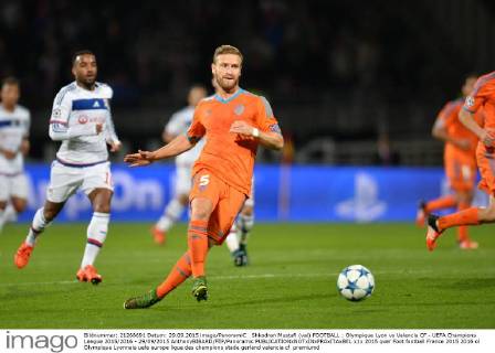 Shkodran Mustafi (val) FOOTBALL : Olympique Lyon vs Valencia CF - UEFA Champions League 2015 2016 - 29 09 2015 AnthonyBIBARD FEP Panoramic 