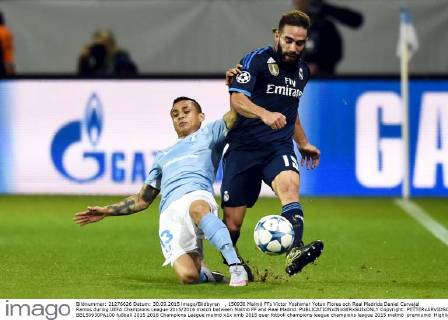 , 150930 Malmö FFs Victor Yoshimar Yotun Flores och Real Madrids Daniel Carvajal Ramos during UEFA Champions League 2015 2016 match between Malmö FF and Real Madrid. Copyright: PETTERxARVIDSON BB150930PA100