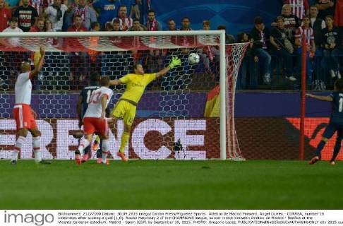 Atletico de Madrid Forward, Angel Correa - CORREA, number 16 celebrates after scoring a goal (1,0). Round Matchday 2 of the CHAMPIONS league, soccer match between Atletico de Madrid - Benfica at the Vicente Calderon estadium, Madrid - Spain (ESP) by September 30, 2015. PHOTO: Gregorio Lopez. 
