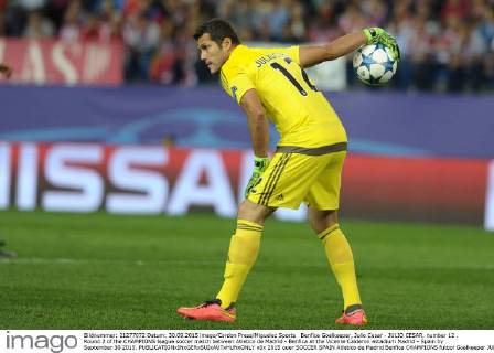 Benfica Goalkeeper, Julio Cesar - JULIO CESAR, number 12 . Round 2 of the CHAMPIONS league soccer match between Atletico de Madrid - Benfica at the Vicente Calderon estadium Madrid - Spain by September 30 2015. 