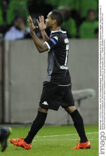 Borussia Park Mönchengladbach 30.9.2015, Champions League, 2015 16, Vorrunde, 2. Spieltag, Borussia Mönchengladbach (Moenchengladbach, Gladbach) vs. Manchester City ---- Raffael (Gladbach) ist verzweifelt
