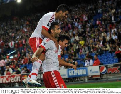 Benfica Midfielder, Osvaldo Nicolas Fabian Caitan - NICO CAITAN, number 10 celebrates after scoring a goal (1,1). Round Matchday 2 of the CHAMPIONS league, soccer match between Atletico de Madrid - Benfica at the Vicente Calderon estadium, Madrid - Spain (ESP) by September 30, 2015. PHOTO: Gregorio Lopez. 