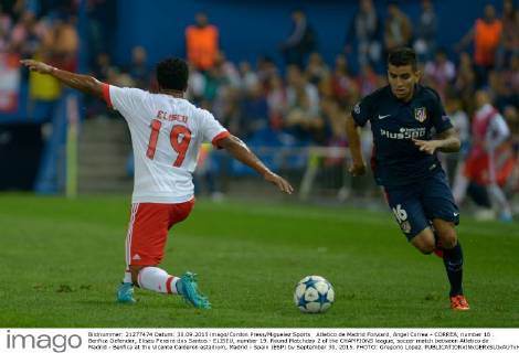 Atletico de Madrid Forward, Angel Correa - CORREA, number 16 . Benfica Defender, Eliseu Pereira dos Santos - ELISEU, number 19. Round Matchday 2 of the CHAMPIONS league, soccer match between Atletico de Madrid - Benfica at the Vicente Calderon estadium, Madrid - Spain (ESP) by September 30, 2015. PHOTO: Gregorio Lopez. 