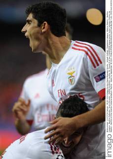 Aktuell Fußball, Champions League, Atletico Madrid - Benfica Lissabon. Benfica Defender, Andre Almeida - ANDRE ALMEIDA, number 34. Round 2 of the CHAMPIONS league soccer match between Atletico de Madrid - Benfica at the Vicente Calderon estadium Madrid - Spain by September 30 2015. 