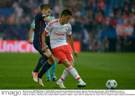 Benfica Forward, Raul Jimenez - RAUL JIMENEZ, number 9 . Atletico de Madrid Midfielder, Grabiel Fenandez Arenas - GABI, number 14. Round Matchday 2 of the CHAMPIONS league, soccer match between Atletico de Madrid - Benfica at the Vicente Calderon estadium, Madrid - Spain (ESP) by September 30, 2015. PHOTO: Gregorio Lopez. 