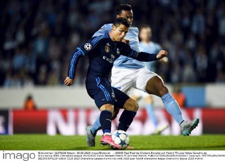 , 150930 Real Madrids Cristiano Ronaldo och Malmö FFs Luis Felipe Carvalho da Silva during UEFA Champions League 2015 2016 match between Malmö FF and Real Madrid. Copyright: PETTERxARVIDSON BB150930PA129