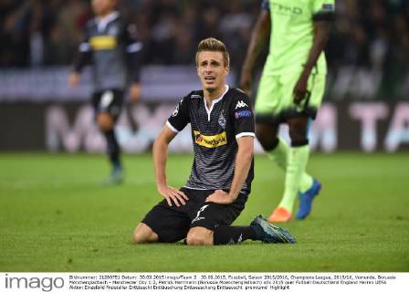 30.09.2015, Fussball, Saison 2015 2016, Champions League, 2015 16, Vorrunde, Borussia Mönchengladbach - Manchester City 1:2, Patrick Herrmann (Borussia Moenchengladbach)