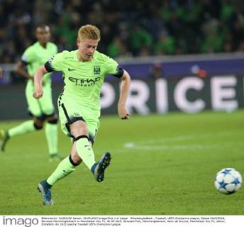 Mönchengladbach , Fussball, UEFA Champions League, Saison 2015 2016, Borussia Mönchengladbach vs Manchester City FC, 30.09.2015, Borussia Park, Mönchengladbach, Kevin de Bruyne, Manchester City FC, Aktion, Einzelbild