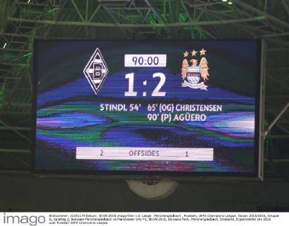 Mönchengladbach , Fussball, UEFA Champions League, Saison 2015 2016, Gruppe D, Spieltag 2, Borussia Mönchengladbach vs Manchester City FC, 30.09.2015, Borussia Park, Mönchengladbach, Endstand, Ergebnistafel