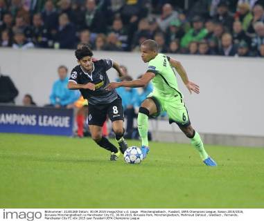 Mönchengladbach , Fussball, UEFA Champions League, Saison 2015 2016, Borussia Mönchengladbach vs Manchester City FC, 30.09.2015, Borussia Park, Mönchengladbach, Mahmoud Dahoud , Gladbach , Fernando, Manchester City FC