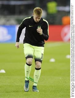 Borussia Park Mönchengladbach 30.9.2015, Champions League, 2015 16, Vorrunde, 2. Spieltag, Borussia Mönchengladbach (Moenchengladbach, Gladbach) vs. Manchester City ---- Kevin De Bruyne (Man City) beim Aufwärmen vor dem Spiel