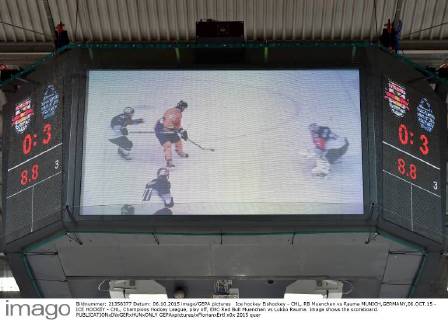 Ice hockey Eishockey - CHL, RB Muenchen vs Rauma MUNICH,GERMANY,06.OCT.15 - ICE HOCKEY - CHL, Champions Hockey League, play off, EHC Red Bull Muenchen vs Lukko Rauma. Image shows the scoreboard. GEPAxpictures xFlorianxErtl