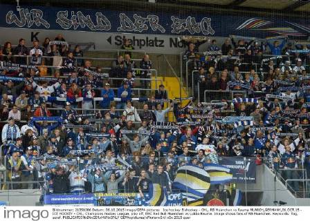 Ice hockey Eishockey - CHL, RB Muenchen vs Rauma MUNICH,GERMANY,06.OCT.15 - ICE HOCKEY - CHL, Champions Hockey League, play off, EHC Red Bull Muenchen vs Lukko Rauma. Image shows fans of RB Muenchen. Keywords: flag, scraf. GEPAxpictures xFlorianxErtl