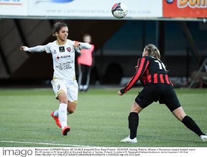 20151007, Vantaa, Finland. Women s Champions League football match PK-35 Vantaa vs FC Roseng?rd at Myymaki Stadium in Vantaa, Fniland. In picture FC Roseng?rd Natasa Andonova. Jarno Kuusinen All Over Press FINLAND OUT 1.03555929