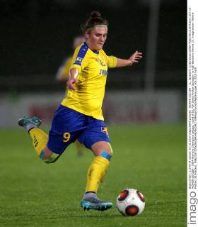 WOMEN SOCCER - CL, Spratzern vs Bardolino SANKT POELTEN,AUSTRIA,07.OCT.15 - WOMEN SOCCER - UEFA Womens Champions League, round of 16, FSK Sankt Poelten Spratzern vs ASD Bardolino Verona CF. Image shows Viktoria Pinther (St.Poelten). GEPAxpictures xWalterxLuger
