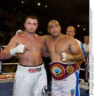 Leapai vs. Boytsov Bamberg Germany Boxen in Bamberg WBO Asia Pacific Meisterschaft im Schwergewicht Alex Leapai (Australien) vs. Denis Boytsov (Russland)